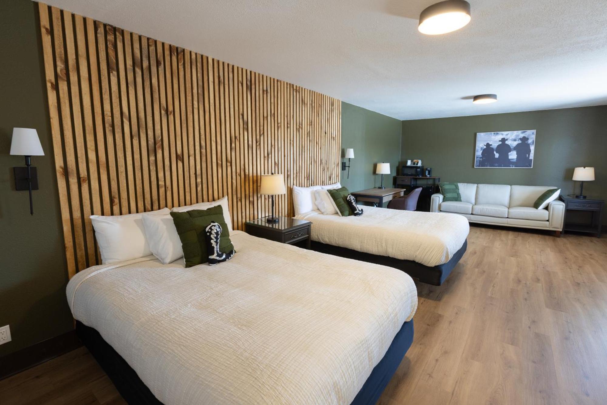 The Golden Spur Hotel パンギッ​​チ 部屋 写真